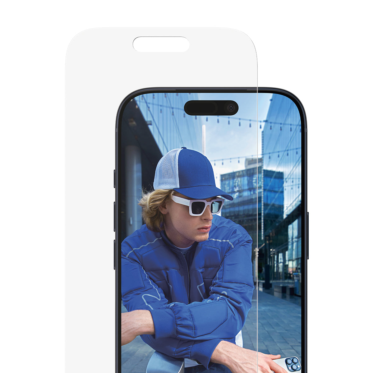 PanzerGlass ® Skærmbeskyttelse iPhone 17 Pro | Classic Fit m. EasyAligner