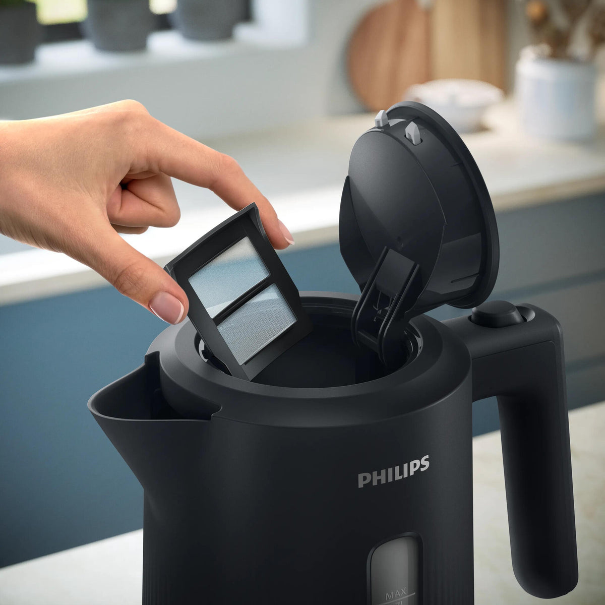 Philips 3000 series HD9411/90 electric kettle 1.7 L 2200 W Black