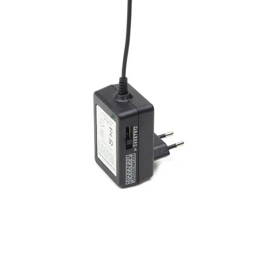 EnerGenie EG-MC-008 power adapter/inverter Indoor 12 W Black