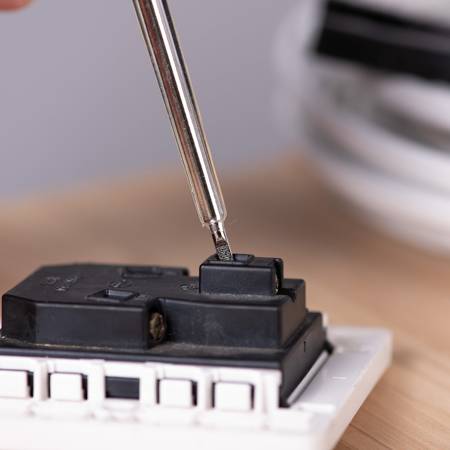 Polsøger 100-250V Deli Tools EDL8001 (hvid)