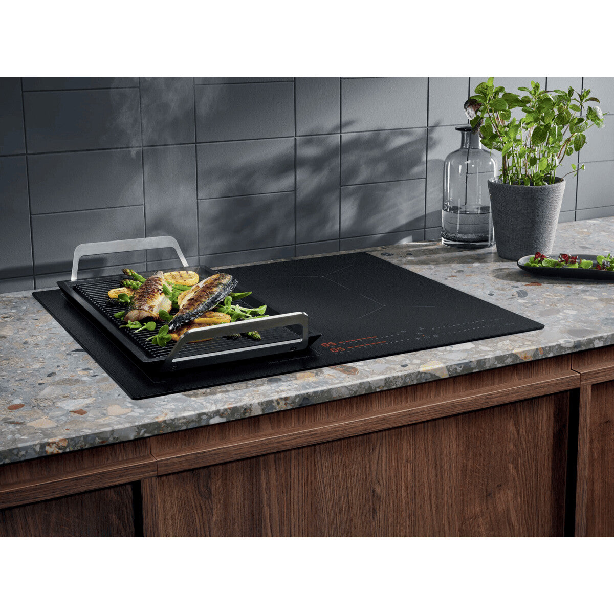 Electrolux EIS62453IZ Black Built-in 60 cm Zone induction hob 4 zone(s)