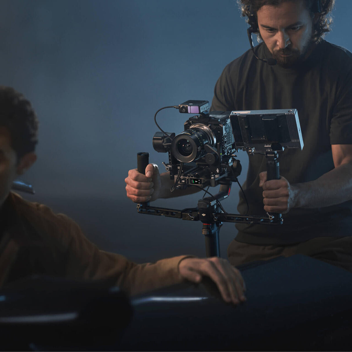 DJI RS 4 Pro Combo Stabilisator håndkamera Sort