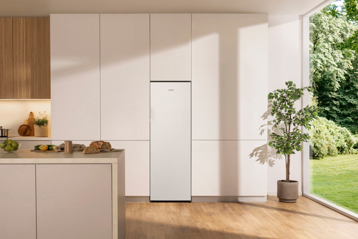 Gorenje FN4172CW Stående fryser Fritstående 194 L Hvid