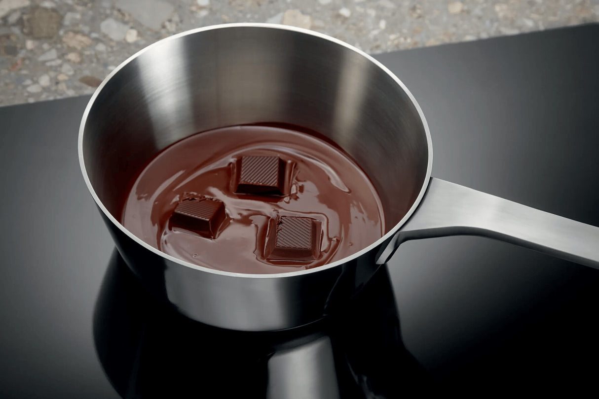 Electrolux LIT30230C Sort Indbygget 29 cm Zone induktionskogeplade 2 zone(s)
