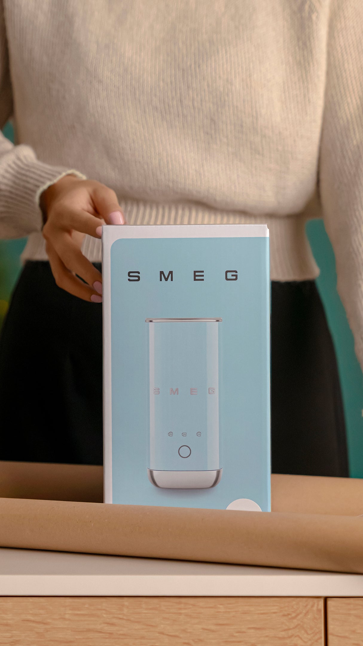 Smeg MFF02WHEU mini mælkeskummer hvid