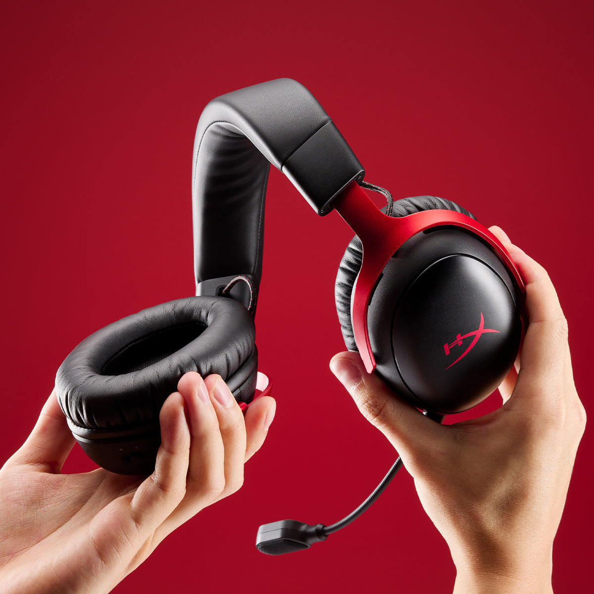 HyperX Cloud III S Wireless - Gaming Headset (Black-Red)