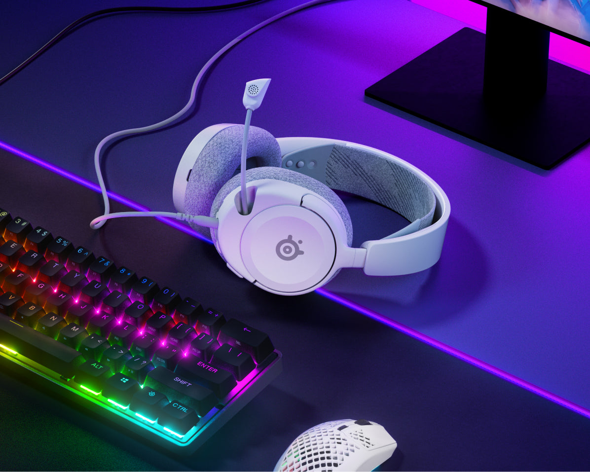 SteelSeries Arctis Nova 1 headset white