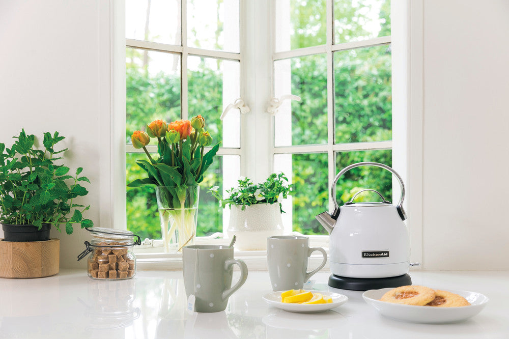 KitchenAid 5KEK1222EWH elkedel 1,25 L 2200 W Hvid