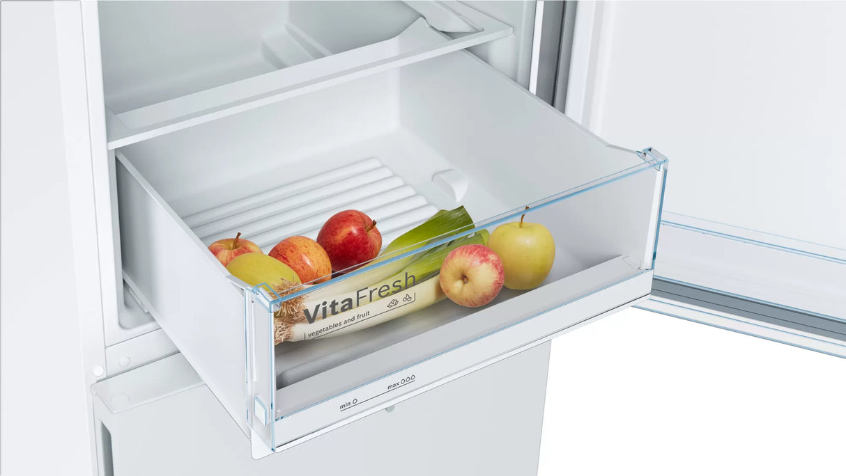 Bosch Serie 4 KGV362WEAS køle-/fryseskab Fritstående 308 L Hvid