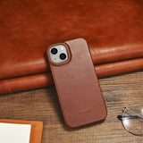 iCarer CE Oil Wax Premium Leather Folio Case iPhone 14 Plus magnetic flip case MagSafe brown (AKI14220707-BN)