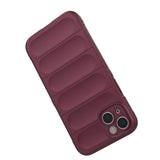 Magic Shield Case for iPhone 14 Plus elastisk rustet kuffert i burgundfarve