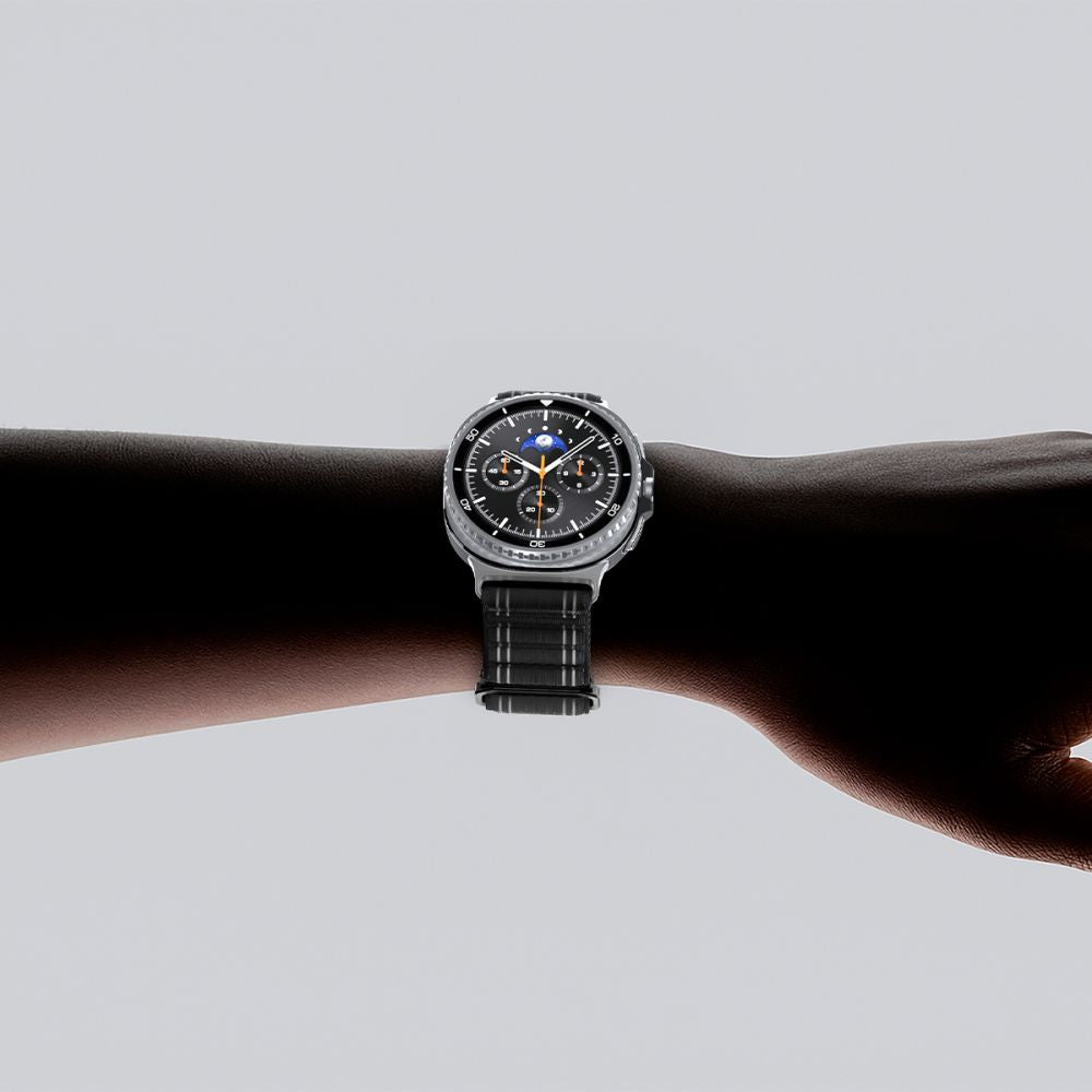 Spigen Wbf0 Band Til Samsung Galaxy Watch 8 / 9 / Classic (40 / 44 / 46 Mm) Sort
