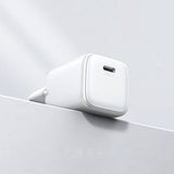 Ugreen Nexode mini CD318 15324 GaN 20W USB-C PD 3.0 / QC 4.0 netværksoplader - hvid