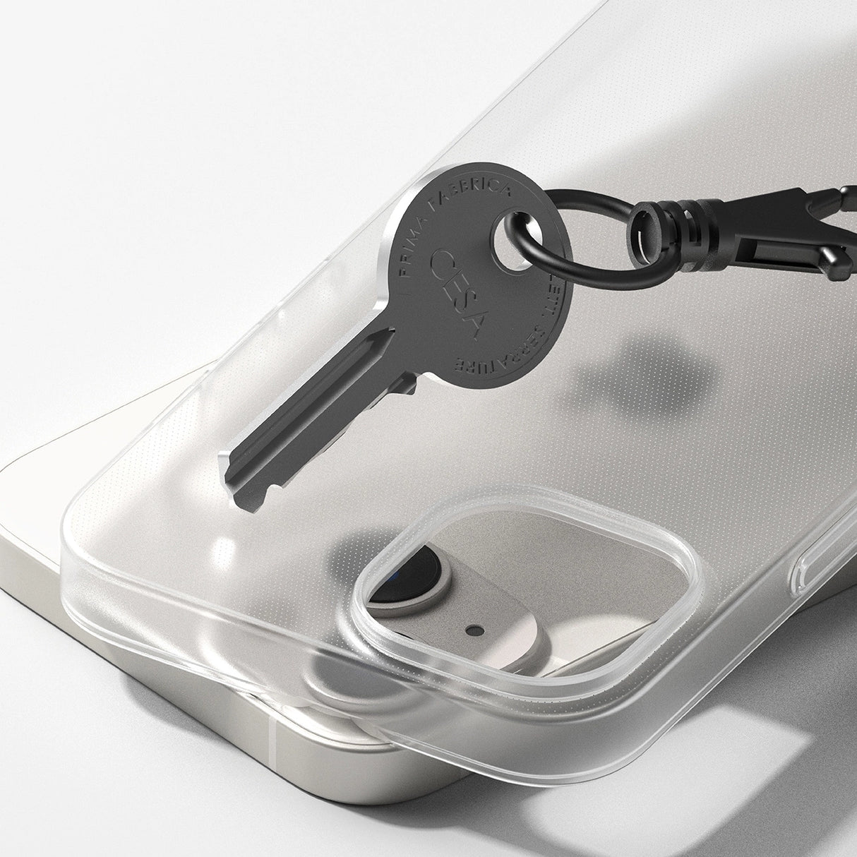 Ringke Slim-hylster til iPhone 14 Plus ultra-tynt halvgennemsigtigt hylster