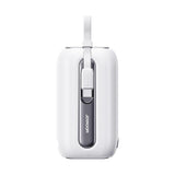 Joyroom mini powerbank 10000mAh Colorful Series 22.5W med 2 indbyggede USB C og Lightning kabler hvid (JR-L012)