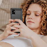 Carbon Case til Motorola Moto G Power 2023 fleksibelt silikone carbon cover sort