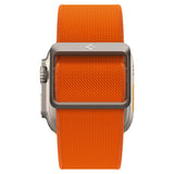 Spigen Fit Lite Ultra Strap til Apple Watch 4 / 5 / 6 / 7 / 8 / SE / Ultra (42/44/45/49 mm) - Orange