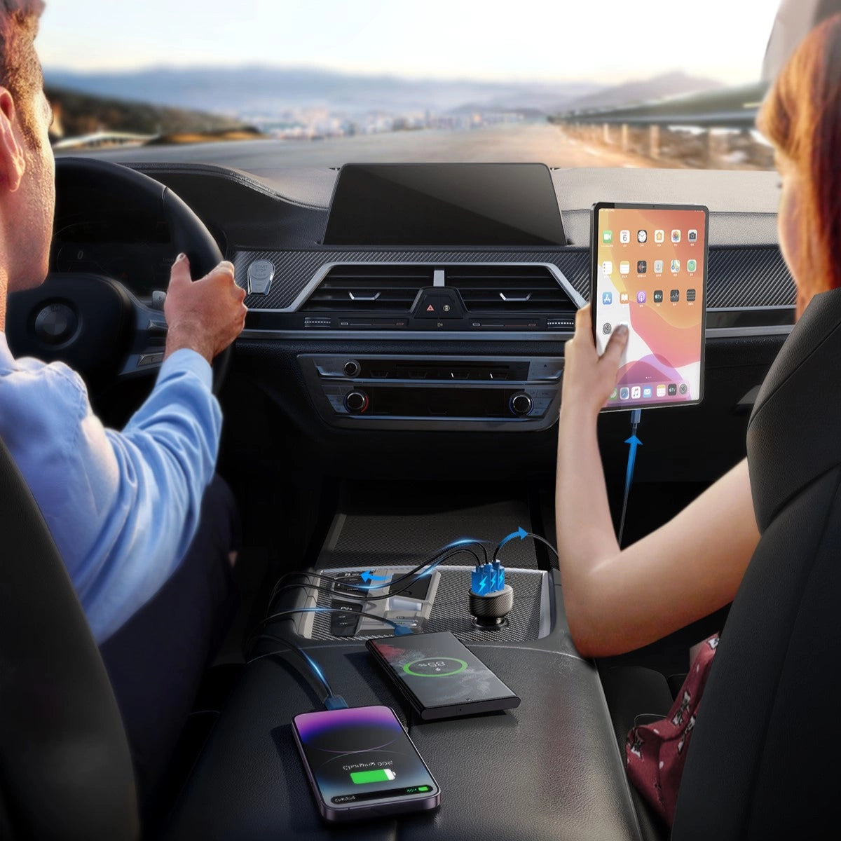 Joyroom JR-CCD03 3.4A biloplader med 3x USB-A display - sort