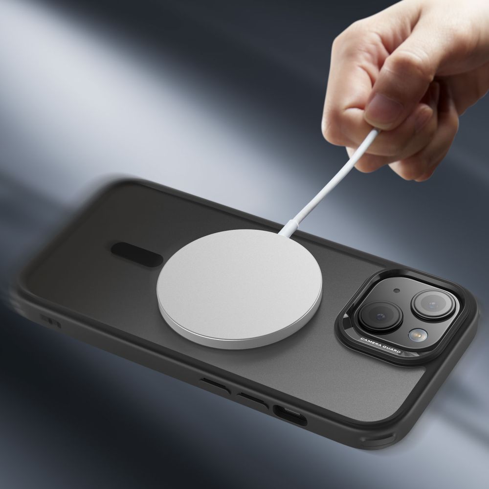 ESR Classic Hybrid Halolock Case med MagSafe til iPhone 15 - Matte Black