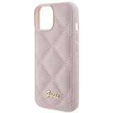 Guess Quilted Metal Logo Case til iPhone 15 - pink