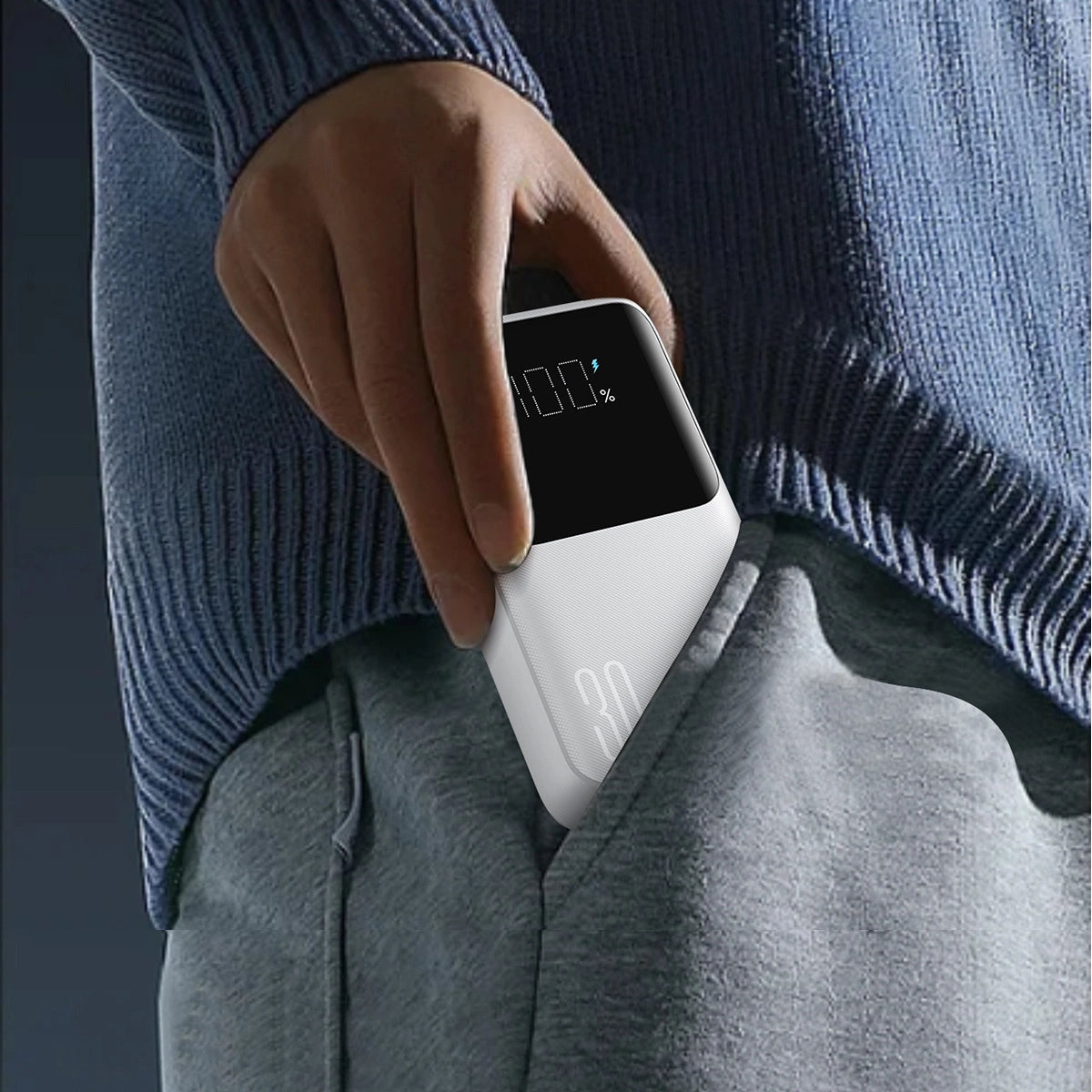 Mini powerbank med indbyggede kabler Joyroom JR-PBC06 30W 10000mAh - hvid