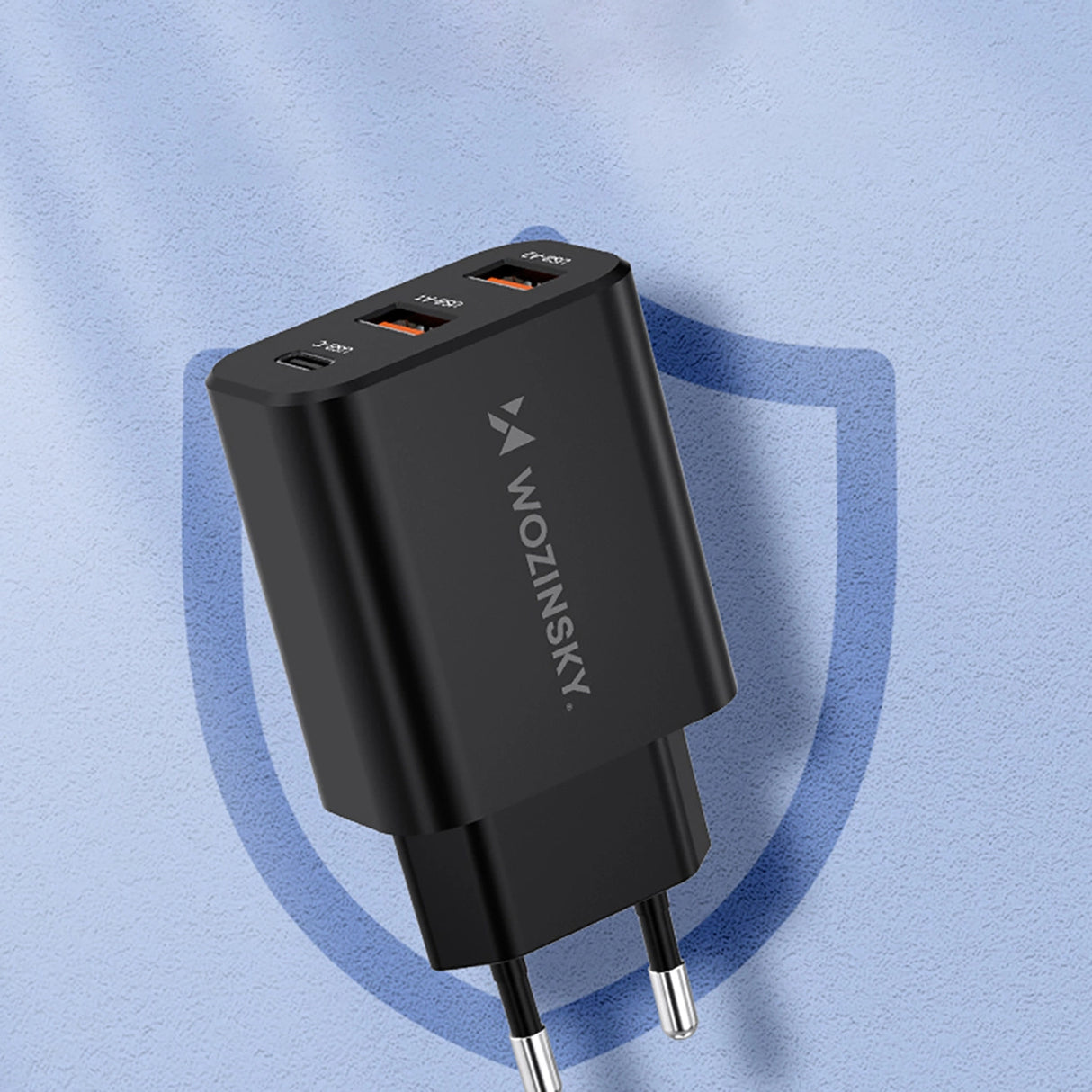 Wozinsky CWCUCB 30W USB-C / 2 x USB-A Wall Charger - sort