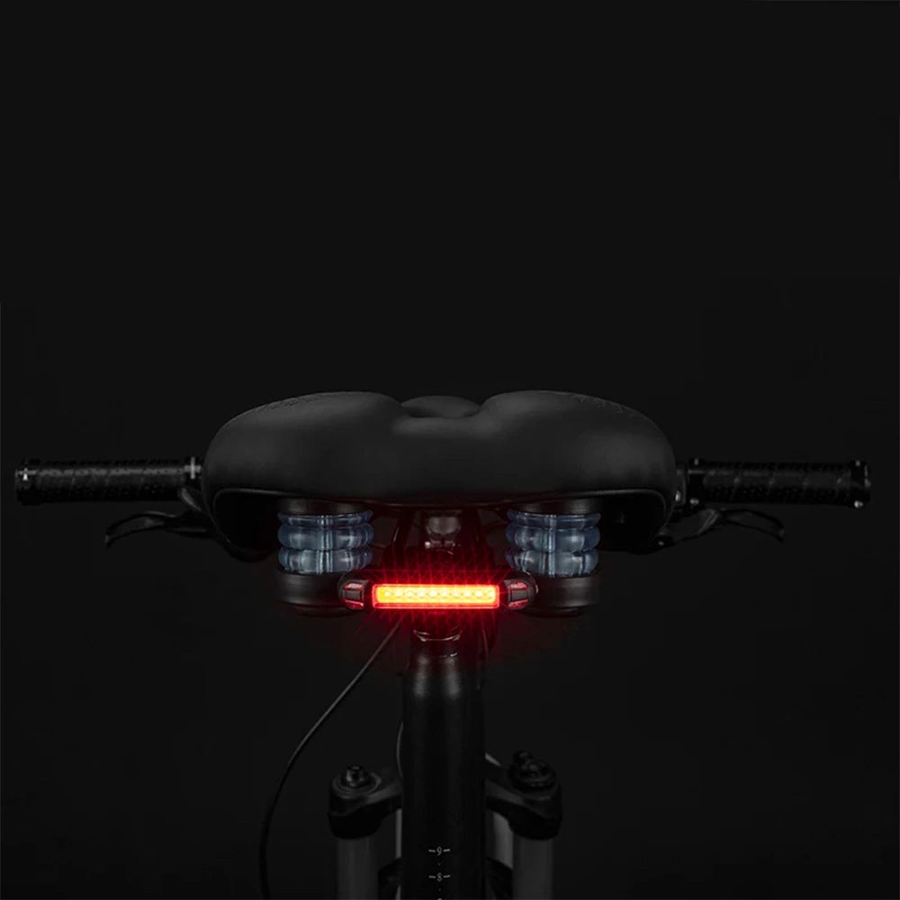 Rockbros 38218916002 MTB cykelsæde + lampe - sort