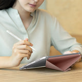 Uniq Camden Click-hylster til iPad Air 11" 2024 - pink