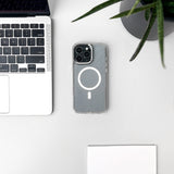 Glitter Case MagSafe til iPhone 16 - hvid med glitter