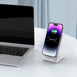 Tech-Protect QI15W-A23 MagSafe 15W induktiv oplader i form af en stativ - hvid