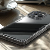 Nillkin Nature Pro Case til iPhone 16 Pro - gennemsigtig og hvid