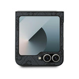 Guess læder 4G Metal Logo Case til Samsung Galaxy Z Flip 6 - sort