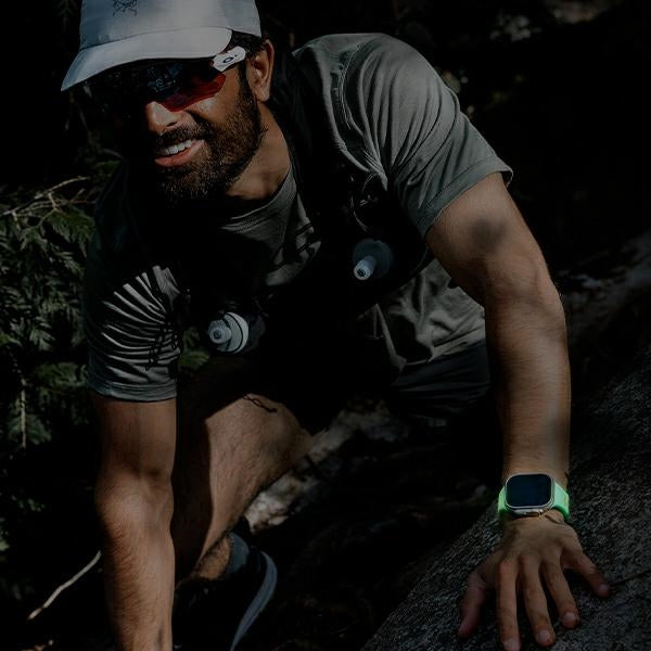 Uniq Stride SE Apple Watch rem 49/46/45/44mm FKM Gummi Strap lume