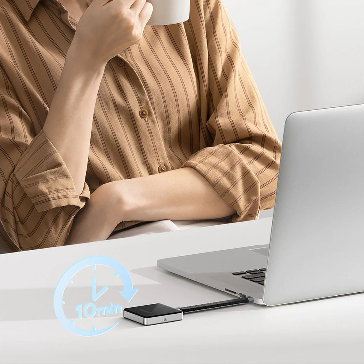 Orico AP30-G2 M.2 NVME Magnetisk Disk Drive Bay MagSafe USB-C 3.2 - sort