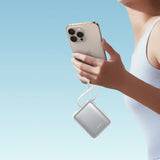 Joyroom JR-PBF27 10000mAh 22.5W Powerbank med indbygget USB-C og Lightning-kabler - hvid