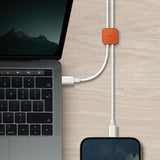 Uniq Pod selvklæbende kabel organisator sæt af 8 grønne / mist grønne