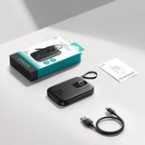 Joyroom JR-PBF18 22.5W 10000mAh Powerbank med indbygget Lightning-kabel + USB-C-kabel 0,25 cm - sort