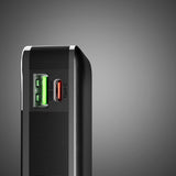 Powerbank SBS 10000 mAh 20W med indbygget USB-C-kabel og digital skærm - sort