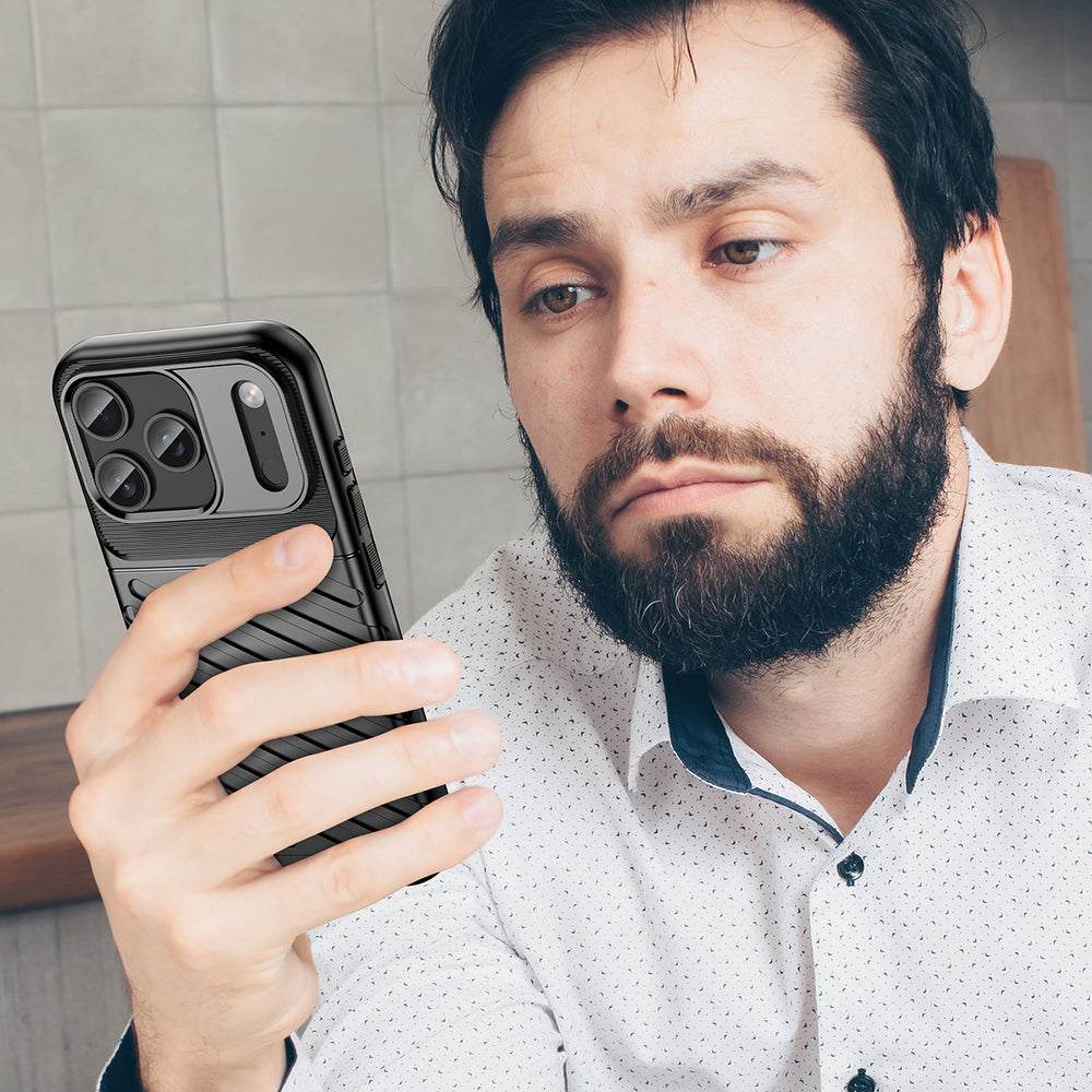 Thunder Case for iPhone 17 Pro - Black