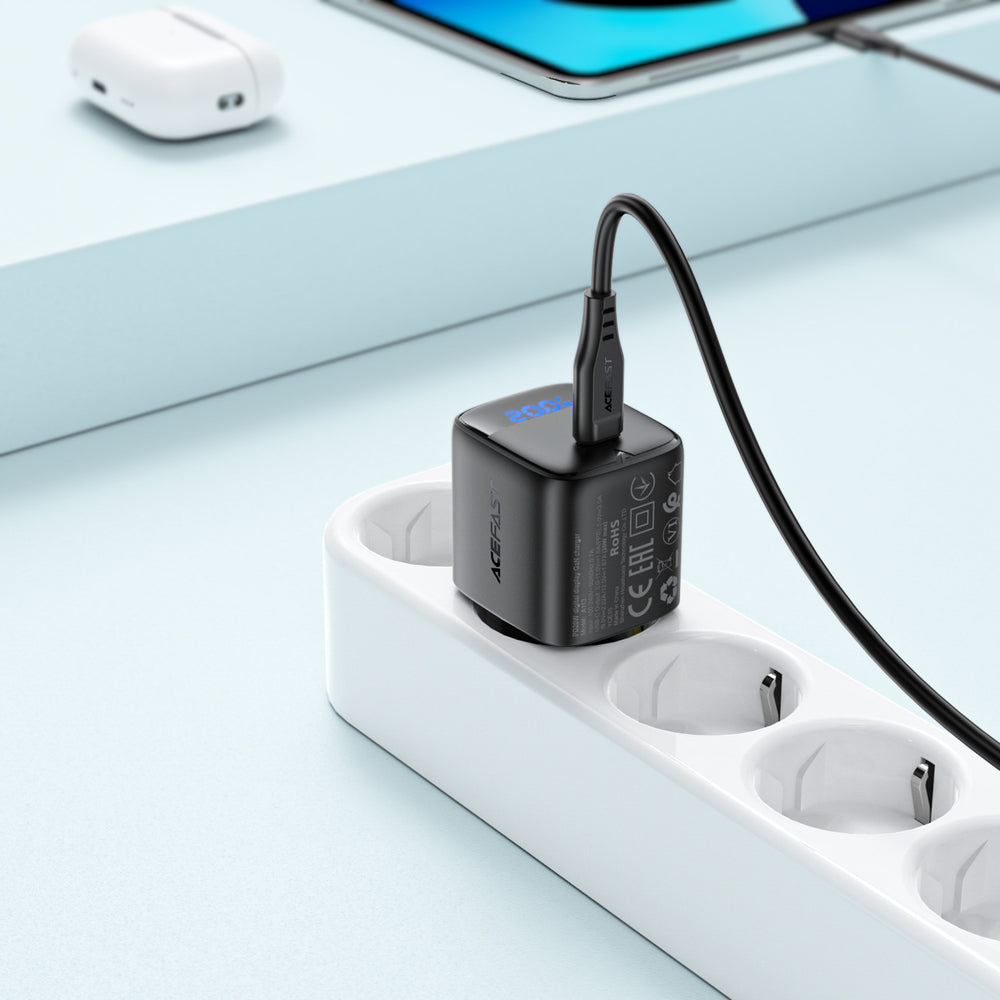 Acefast A113 GaN PD 20W USB-C Wall Charger with Display with USB-C Cable - Black