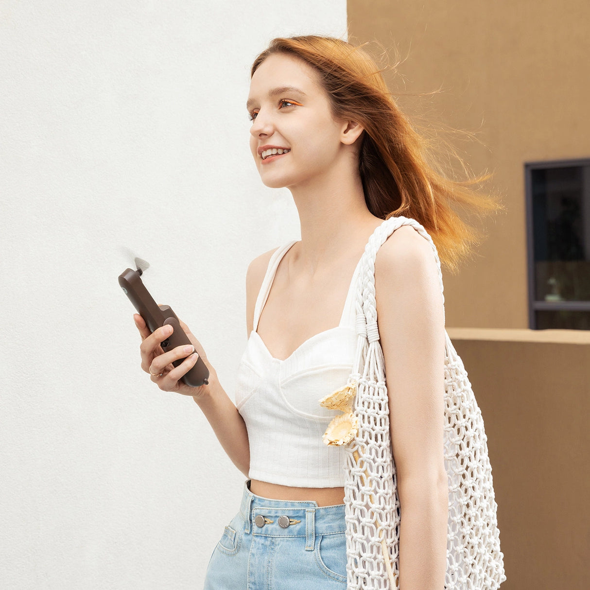 Jisulife håndholdt ventilator Life8 bærbar USB-ventilator med Power Bank-funktion 2000mAh og lommelygte - brun