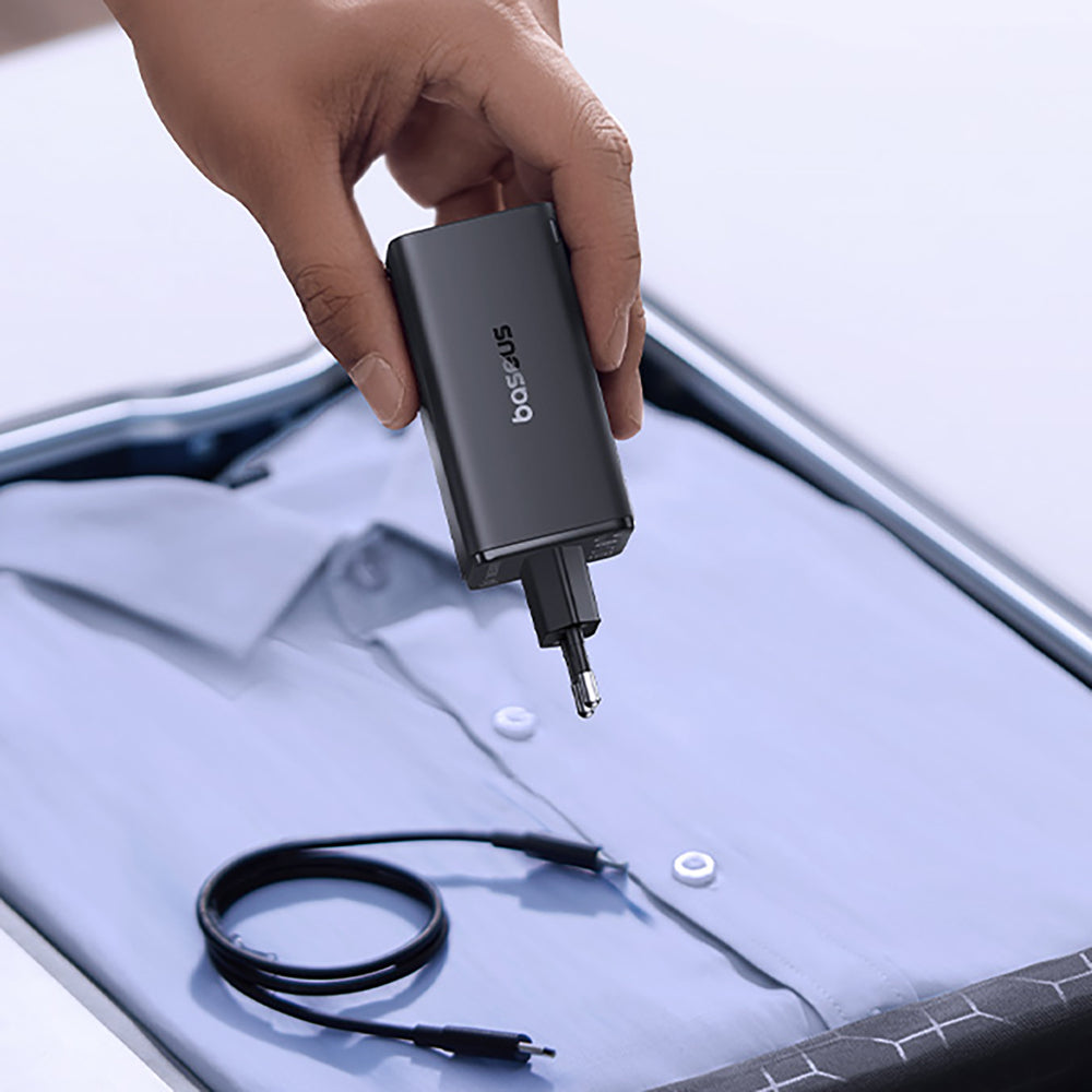 Baseus GaN6 Pro oplader 100W 2 x USB-C 2 x USB-A med sort USB-C kabel 100W 1m - sort