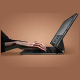 Uniq Venno Pro Magnetisk Smart Case med tastatur til iPad 11" 2025 / iPad Air 11" 2024 / 2025 / iPad Pro 11" 2018 / 2020 / 2021 / 2022 / 2024 - Brunt