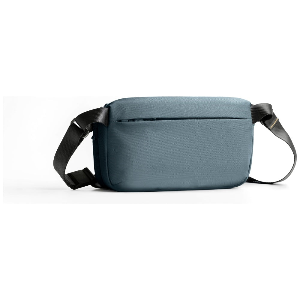 Uniq Crossbody Denver 5L Taske - Blå