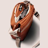 Uniq Crossbody Denver 5L Taske - Blå