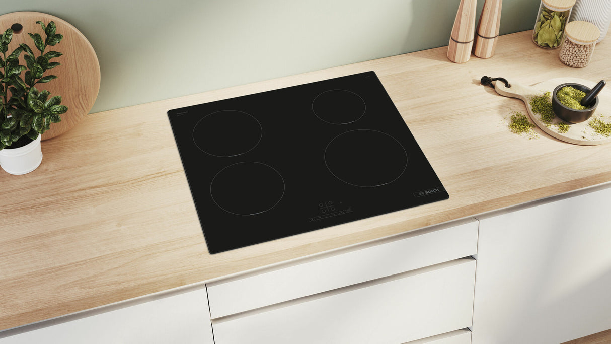 Bosch Serie 4 PUE611BB5E kogeplade Sort Indbygget 60 cm Zone induktionskogeplade 4 zone(s)