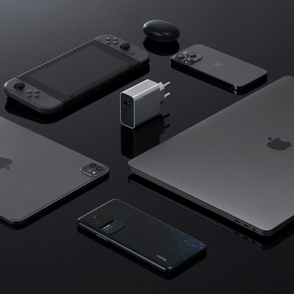 Cuktech 65W GaN 2xUSB-C 1xUSB-A Wall Charger - Grå