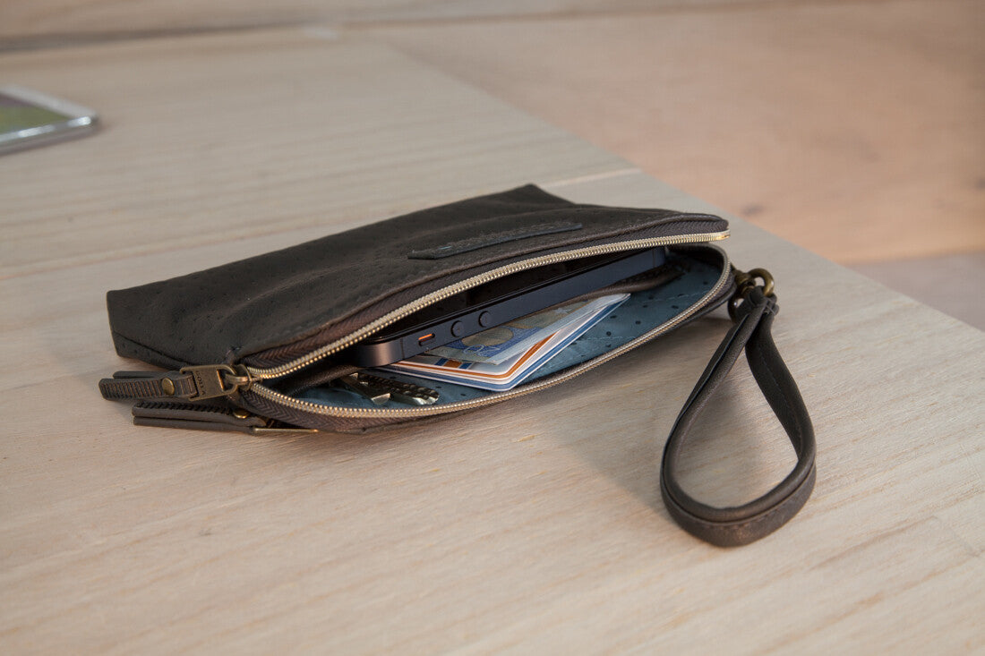 Golla Air Wristlet mobiltelefon etui Tegnebogsetui Sort