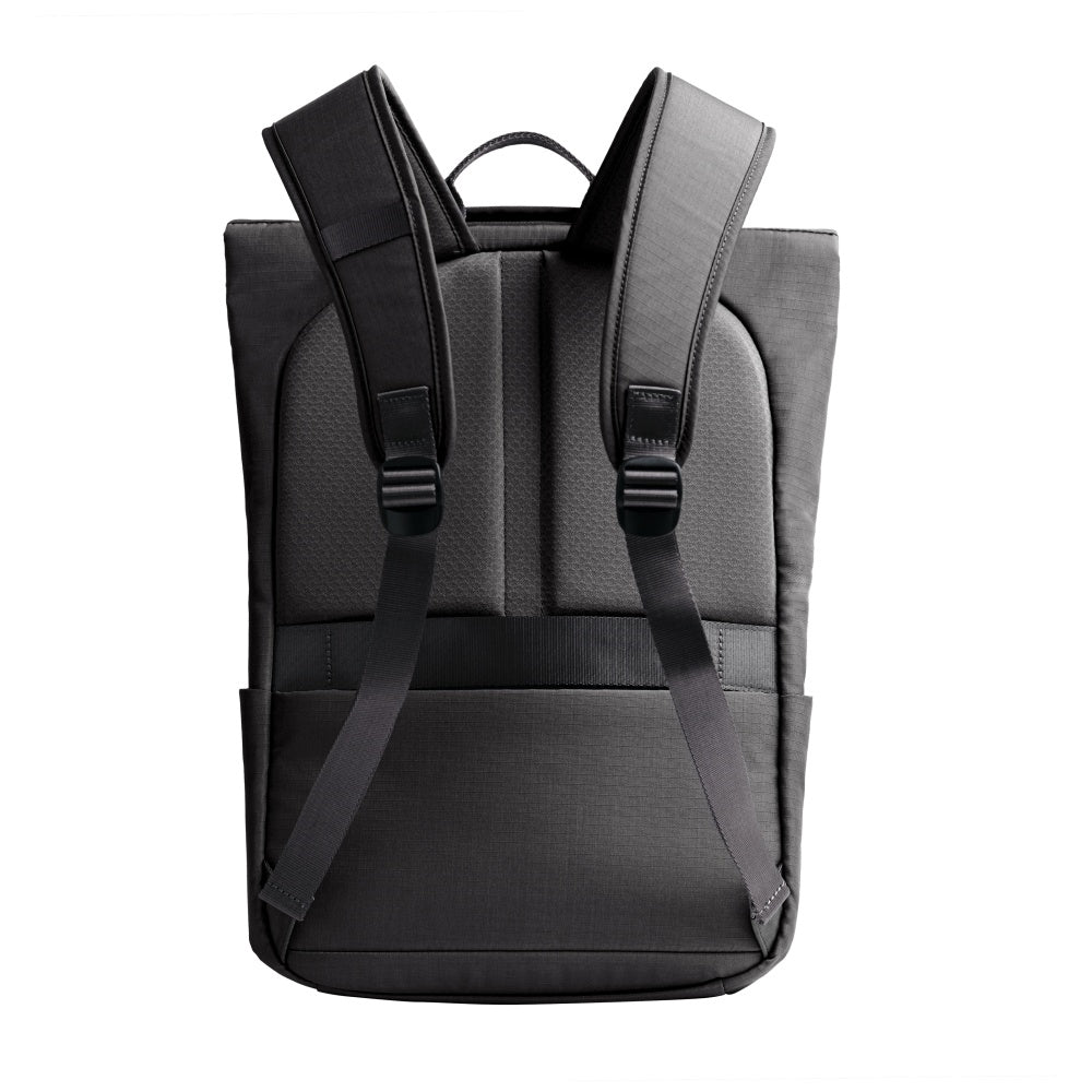 Uniq Arden RPET 18L Backpack - Black
