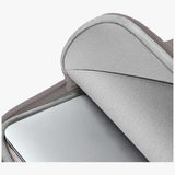 Uniq Cyprus Ridge Edition Laptop Sleeve til 16" bærbare computere, vandtæt neopren - grå